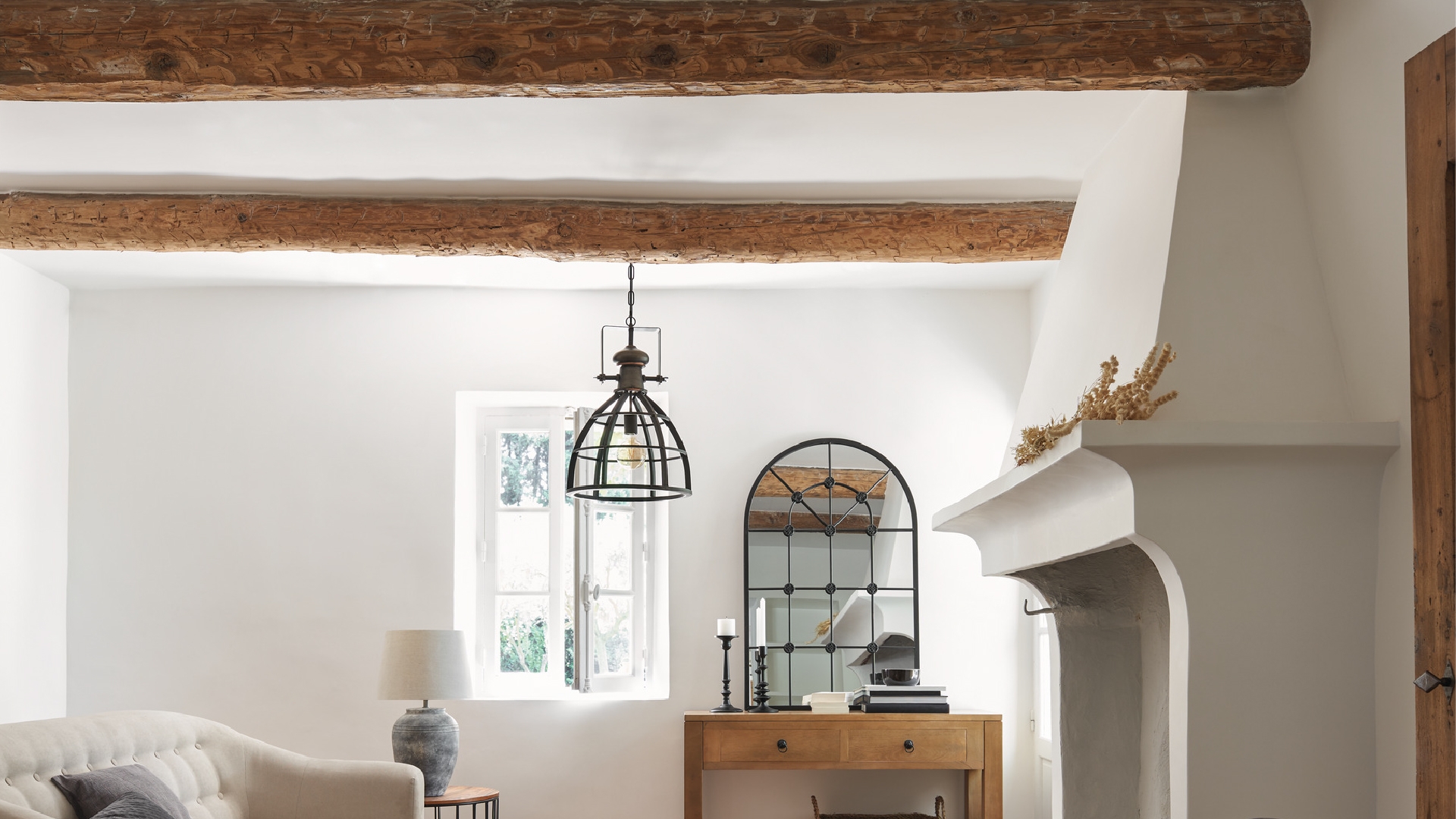 /on/demandware.static/-/Sites-homa-storefront-pt/default/dwd4814c6f/iluminação-Candeeiros de teto_20240124 textos SEO páginas categorias.jpg